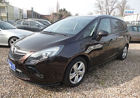 Opel Zafira C Tourer Drive 1.4 TURBO-NAVi-KLiMATRONiC