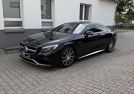 Mercedes-Benz S 63 AMG 4MATIC Coupé AMG