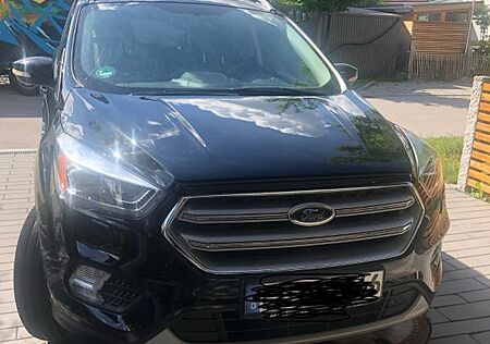 Ford Kuga 1,5 EcoBoost 4x2 110kW COOL & CONNECT C...