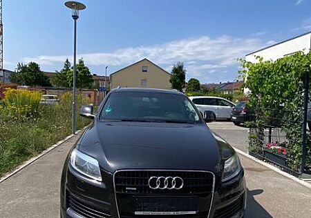 Audi Q7 3.0 TDI (DPF) quattro tiptronic -