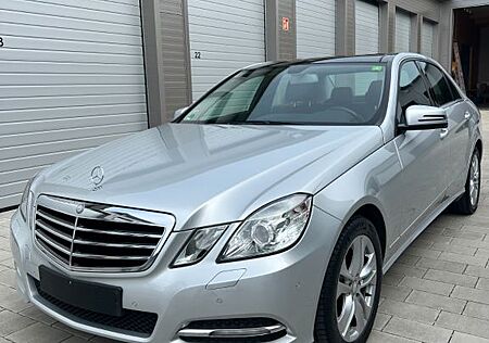 Mercedes-Benz E 250 CDI Rentner/Garagen-Fahrzeug. TOP Zustand