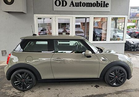 Mini ONE 3-trg. "Navi/ Alu 17"/PDC/Sizheizung"
