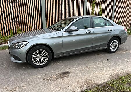 Mercedes-Benz C 220 C -Klasse Lim. BlueTec / d