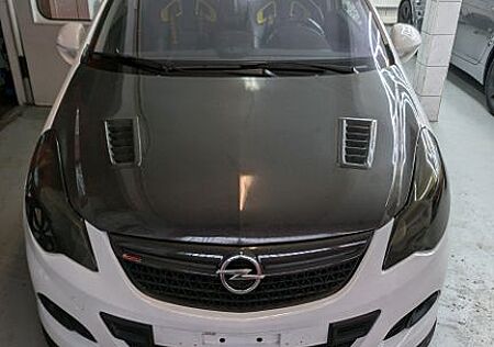 Opel Corsa 1.6 Turbo OPC Nürburgring Edition OPC ...