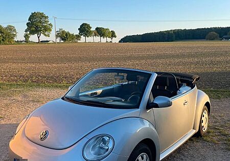 VW Beetle Volkswagen New Cabriolet