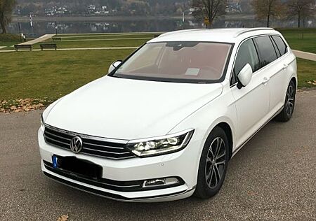 VW Passat Variant Volkswagen 2.0 TDI DSG Highline Variant ...