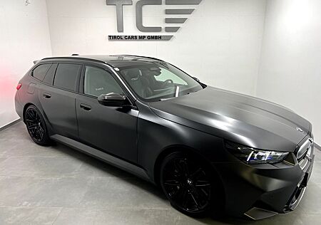 BMW M5 Touring, Ultimate Paket, AHK, Frozen, Keramik