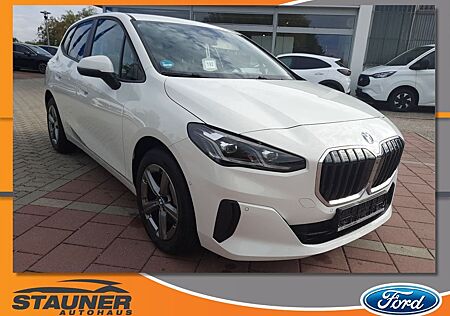 BMW 216i Active Tourer Kamera LED AHK