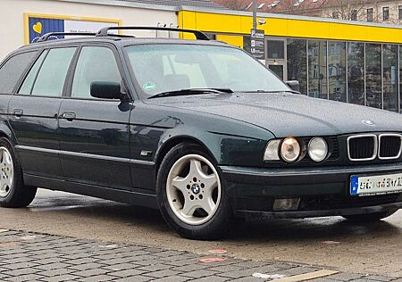 BMW 525i Touring