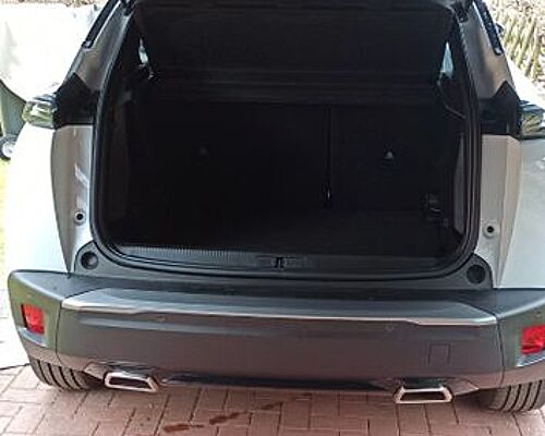 Peugeot  2008 GT, Faceli. 4100 km,Vollausst.360°,ACNeuw.