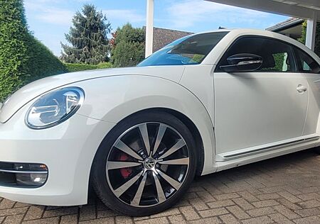 VW Beetle Volkswagen 2.0 TSI DSG Sport