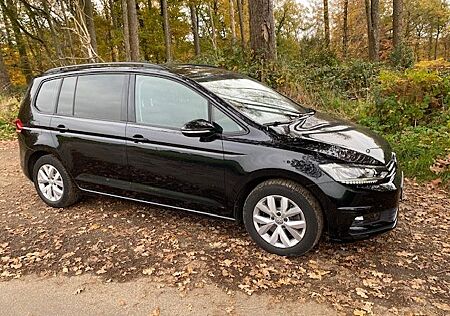 VW Touran Volkswagen 1.4 TSI DSG Comfortline, 7Sitze, AHK, LED