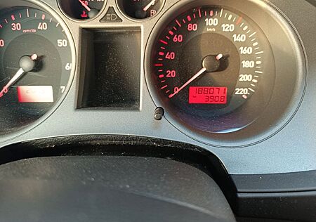Seat Ibiza 1.4 16V 63kW Comfort Edition Comfort E...