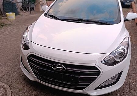 Hyundai i30 blue 1.6 GDI PASSION PASSION