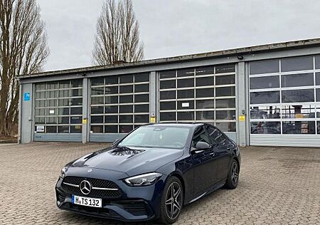 Mercedes-Benz C 300 4MATIC/AMG/INT-EXT/NIGHTPAKET/19ZollAMGFel