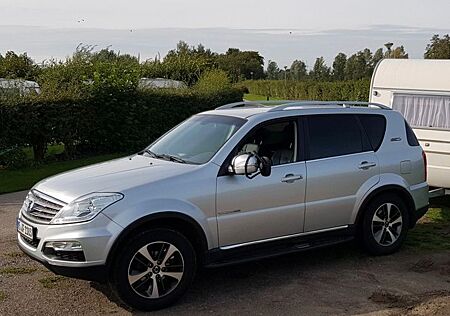 SsangYong Rexton 2.2 Diesel e-XDi 220 Sapphire 4WD