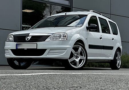 Dacia Logan MCV LIVE II 7Sitze Klima Muti ZV 18ZOLL OZ