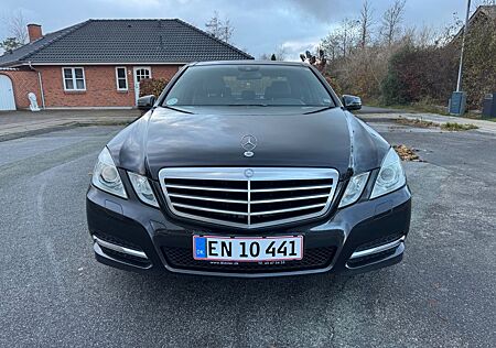 Mercedes-Benz E 220 E Limousine CDI BlueEfficiency