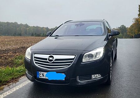 Opel Insignia Sports Tourer 2.8 V6 Turbo 4x4 Spor...