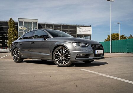 Audi A3 2.0 TDI quatt. NAVI Sportsitze wie S-line TOP