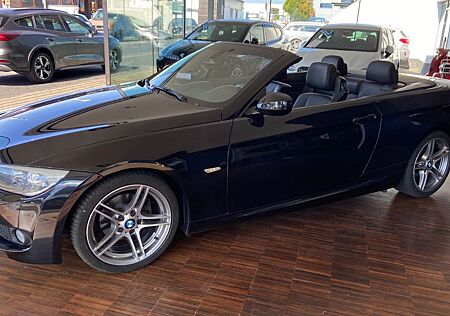BMW 320i Edition M SPORT , Hardtop , NAVI , PDC