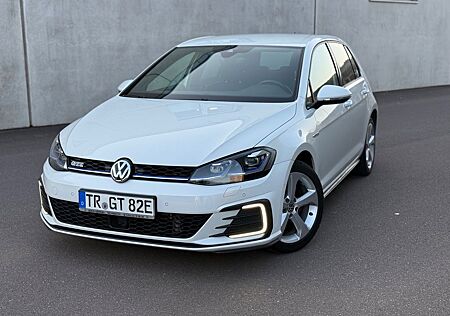 VW Golf Volkswagen 1.4 GTE VOLLAUSSTATTUNG! AHK ACC StHZ