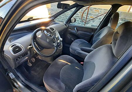 Citroën Xsara Picasso 1.6 16V Confort Confort