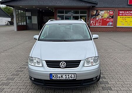 VW Touran Volkswagen 1.9 TDI 77kW DSG Basis Basis
