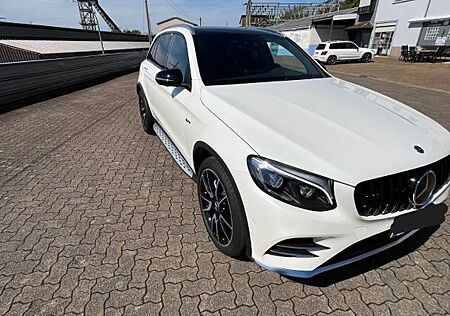 Mercedes-Benz GLC 43 AMG Mercedes-AMG GLC 43 4MATIC Autom....