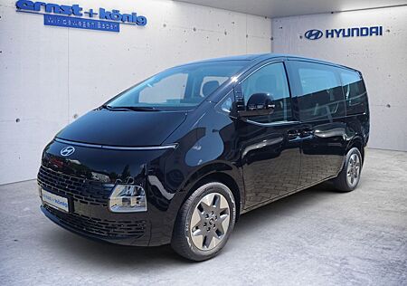 Hyundai Staria 1.6 T-GDI HEV Trend