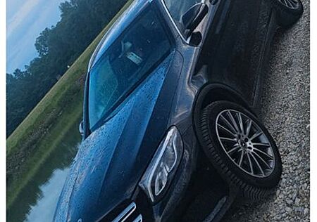 Mercedes-Benz GLC 220 d 4MATIC Autom. -
