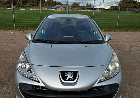 Peugeot 207 1.4 16V Schräghecklimousine