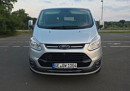 Ford Tourneo Custom Titanium