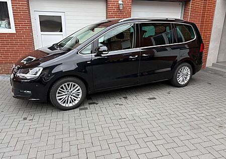 VW Sharan Volkswagen 2015 78tkm. 7 Sitze AHK el. Schiebetür