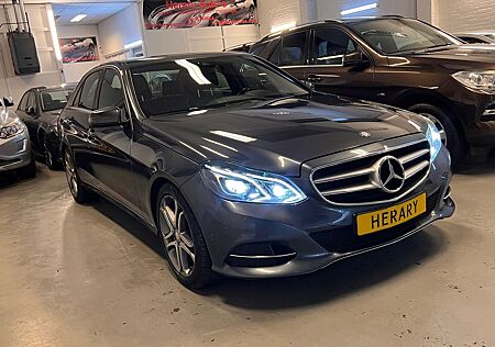 Mercedes-Benz E 200 E-klasse 200 Avantgarde Navi Leder Bj-15
