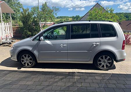 VW Touran Volkswagen 1.4 TSI United