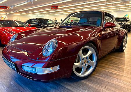 Porsche 993 Carrera 4 Coupé