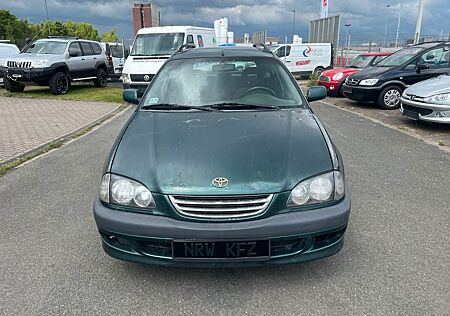 Toyota Avensis 2.0 D-4D Klima Linea Sol