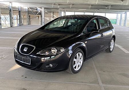 Seat Leon 1.6 *VIELES NEU/2.HAND/WENIG KM*