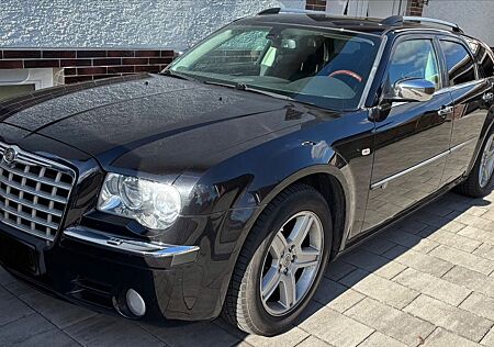 Chrysler 300C Touring 3.0 CRD wenig KM, gepflegt