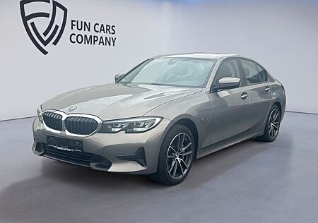 BMW 330e Sport Line Leder Schiebedach AHK Navi LED