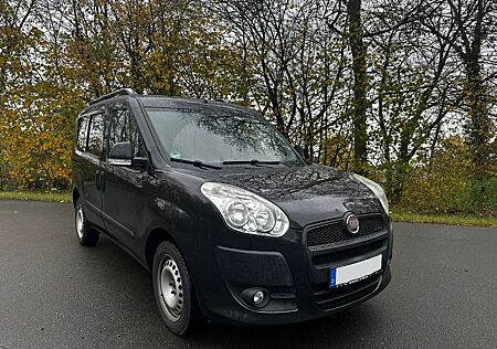 Fiat Doblo 2.0 Multijet - KLIMAAUT.-TÜV NEU-TEMPOMAT