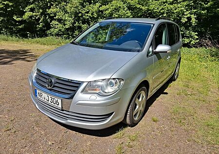 VW Touran Volkswagen 1.6 United United