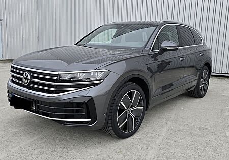 VW Touareg Volkswagen 3.0 V6 eHybrid 4MOTION Tiptr. Elegance