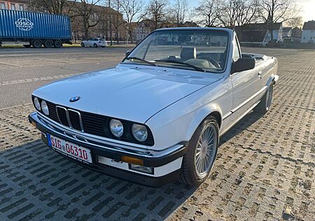 BMW 325 Cabrio E30*TüvServiceNeu*Gepflegt