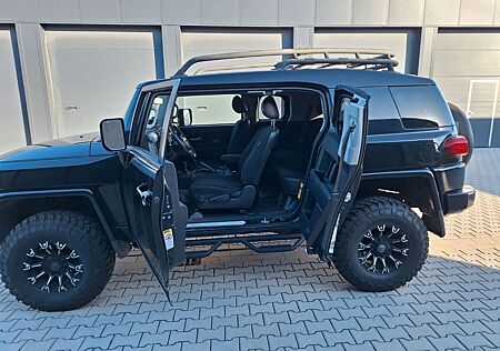Toyota FJ Cruiser FJ