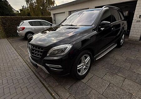Mercedes-Benz ML 250 BlueTEC 4MATIC -