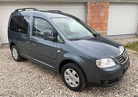 VW Caddy Volkswagen Life 1.6 5-Sitzer - sehr gepflegt!