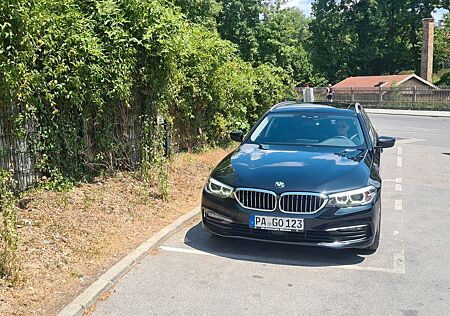 BMW 530d xDrive Touring A -