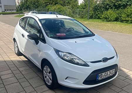 Ford Fiesta Ambiente facelift 1.Hand